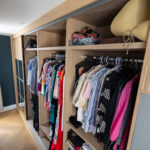 Walk-in-Wardrobe